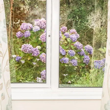 Montbretia Cottage,